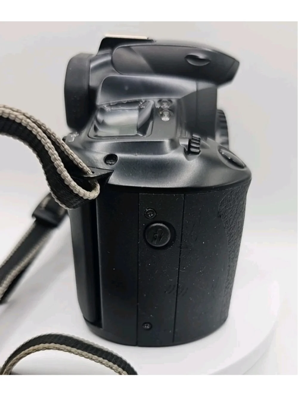 Canon EOS 3000 SLR Film Camera Black With Strap, Manual, Cap Etc. Tested Working - Picture 7 of 12